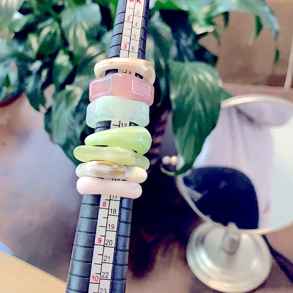 New 10pc Stylish Pastel Fashion Rings Jewelry Bundle, Stackable Rings - Picture 4 of 15